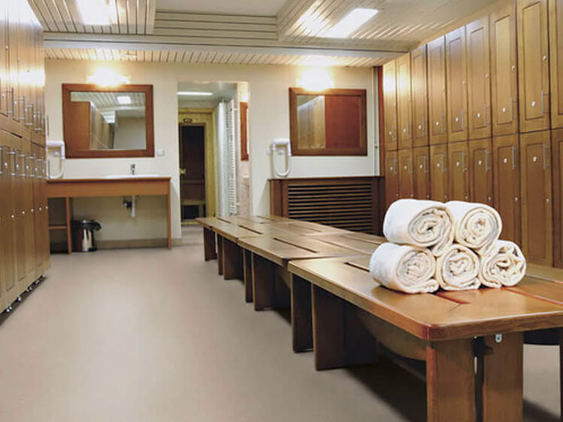 commercial washroom flooring in wolverhampton